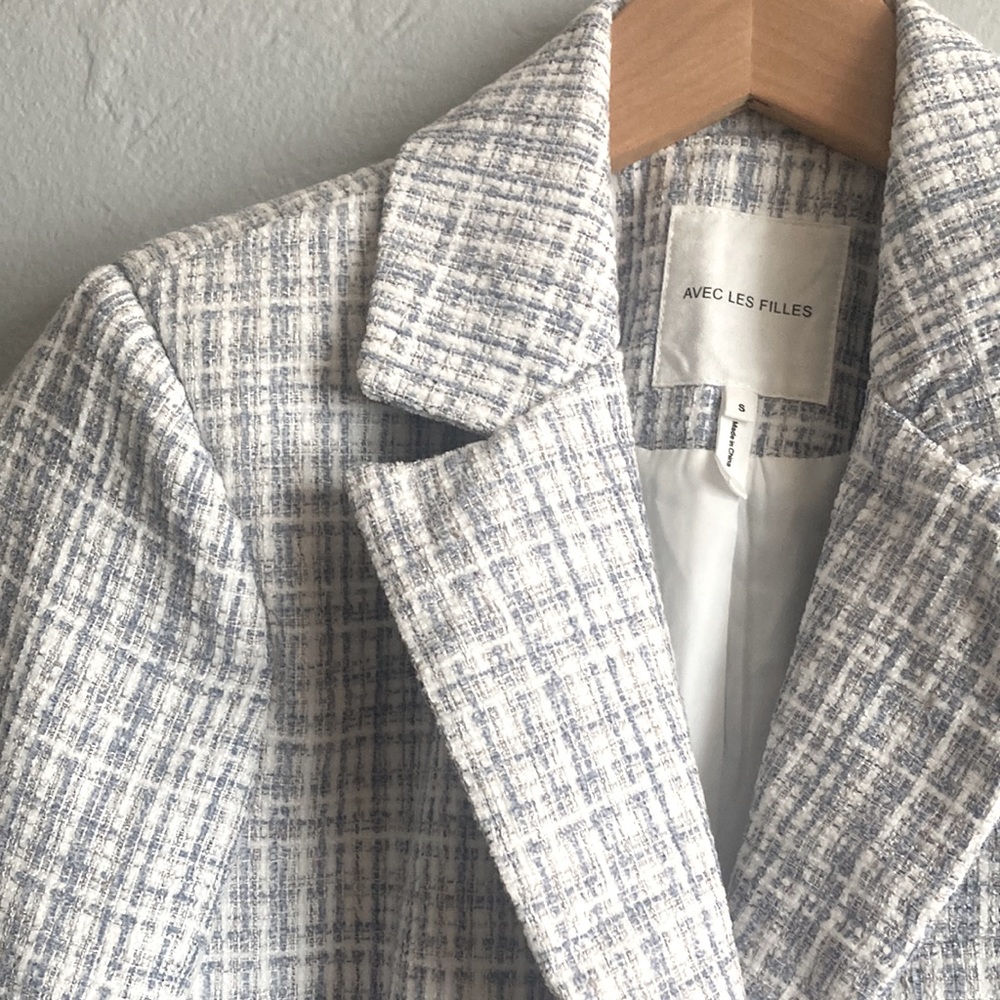 ❌s o l d (locally). Avec Les Filles plaid blazer
